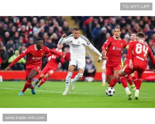 姆巴佩突破欧洲顶级后卫压制能力解析 姆巴佩突破欧洲顶级后卫压制能力解析